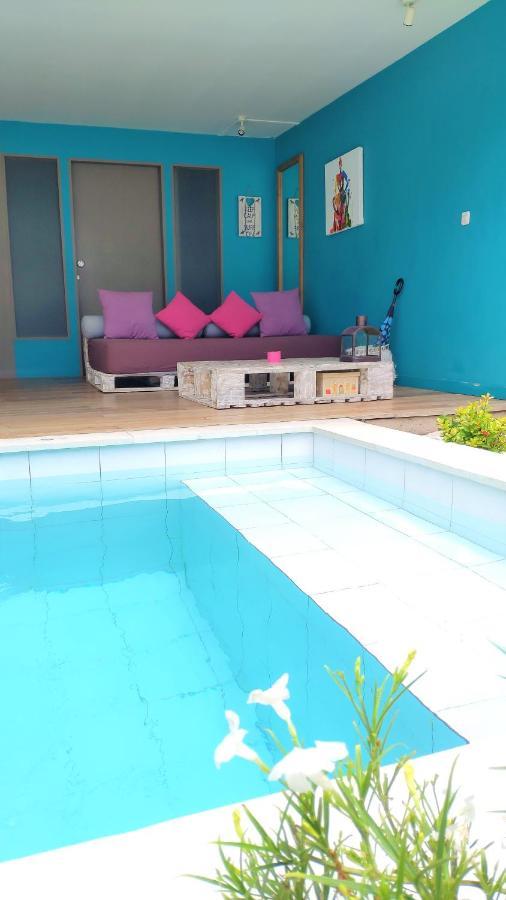 Meno Suites กิลิเมโน ภายนอก รูปภาพ