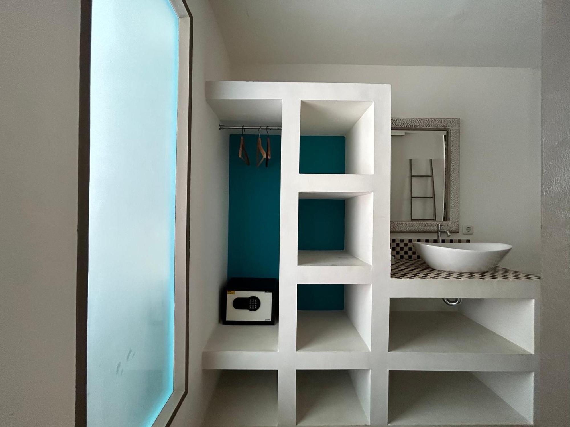 Meno Suites กิลิเมโน ภายนอก รูปภาพ