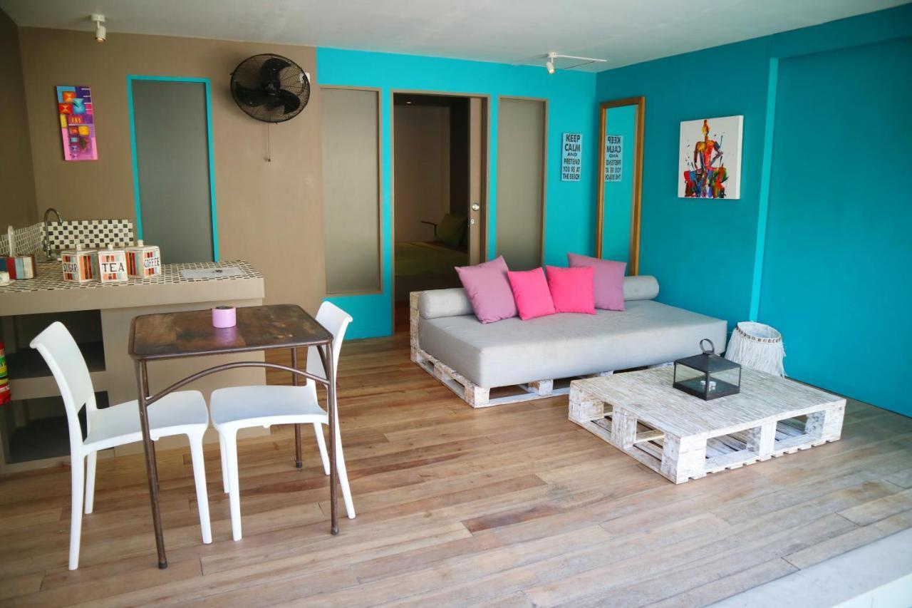 Meno Suites กิลิเมโน ภายนอก รูปภาพ